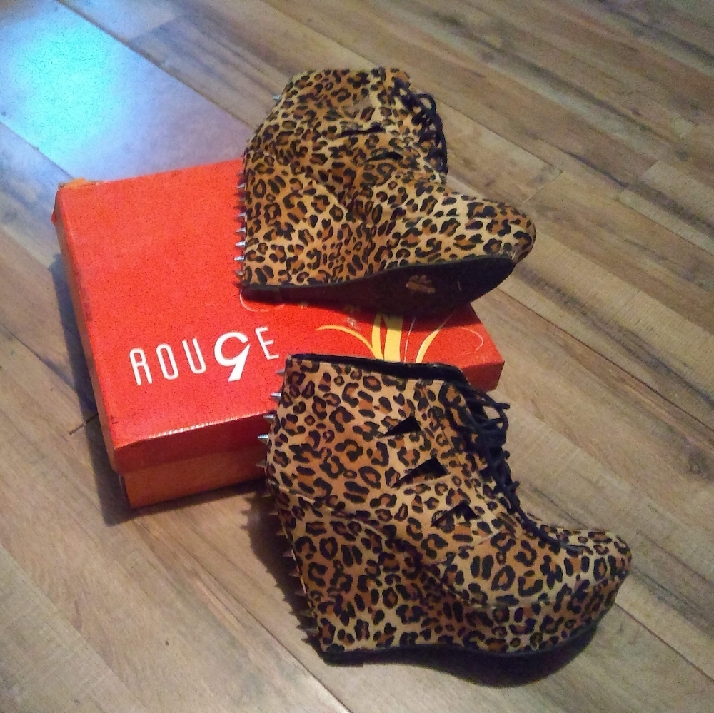 Rouge High Heel Boots